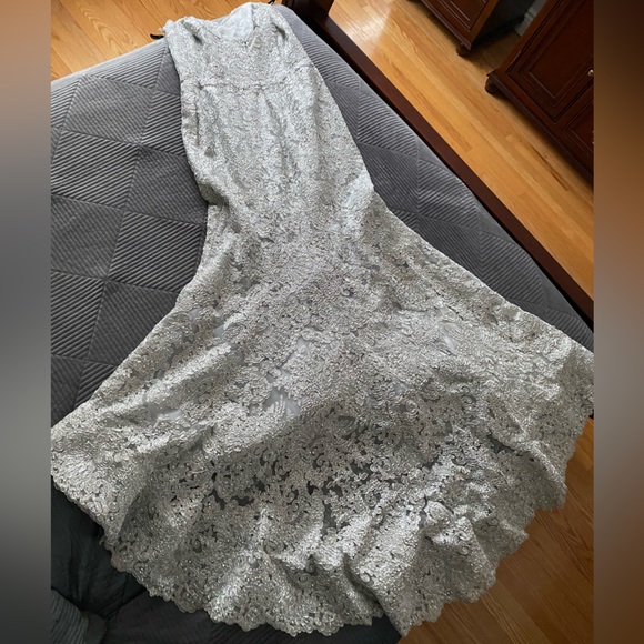 Sherri Hill evening dress - Picture 2 of 3